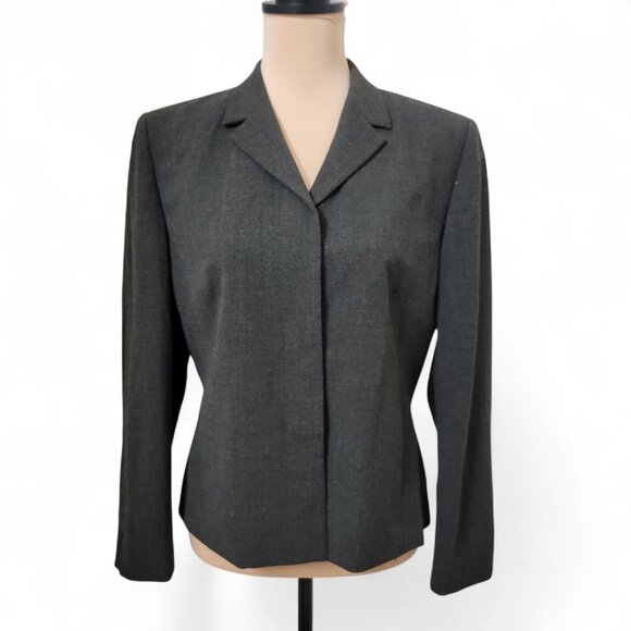 Ann Taylor Stretch Size 12P Charcoal Gray Hidden Button Closure Blazer - Picture 1 of 11